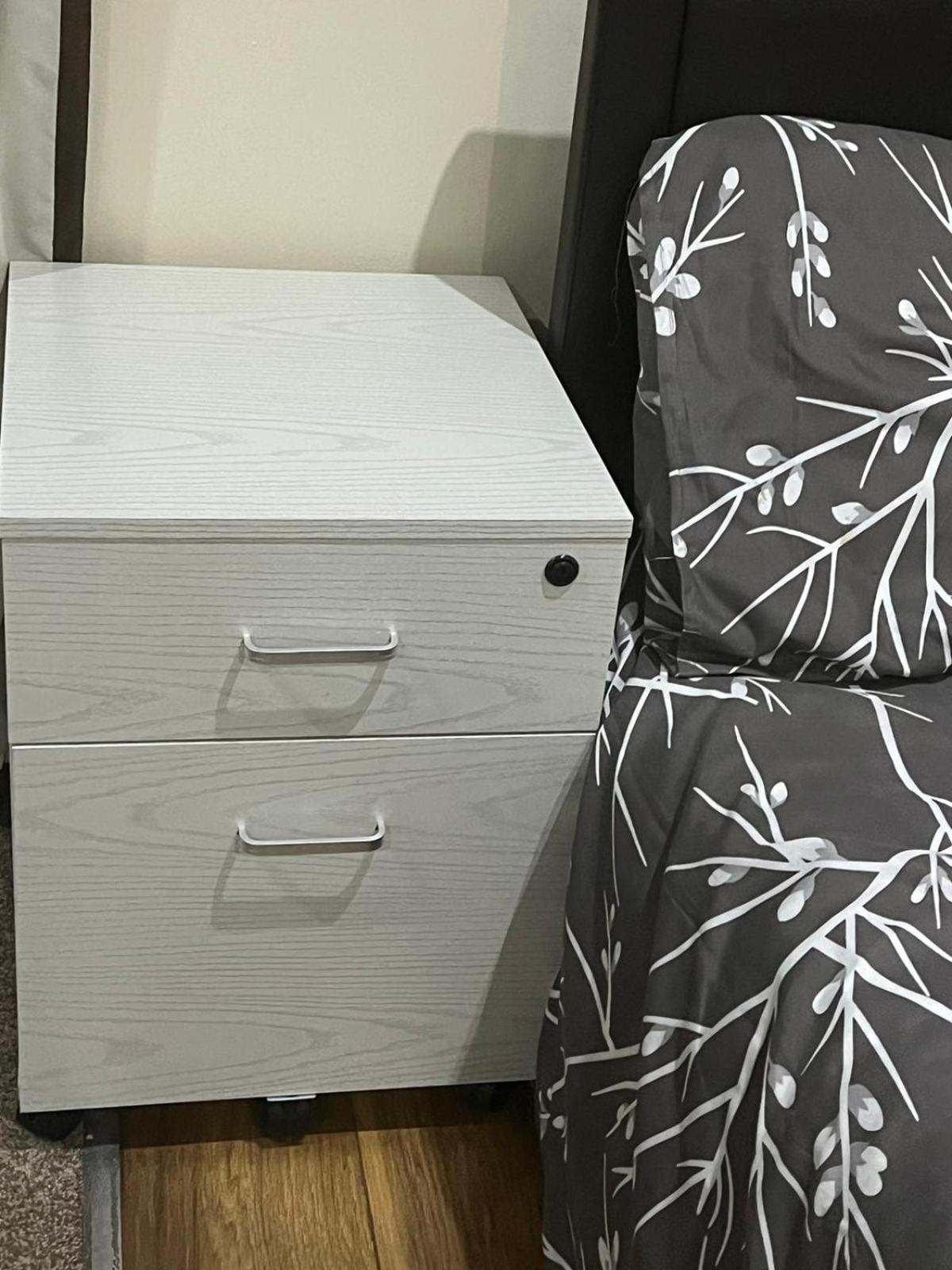 Modern Studio In Rayners Lane Pinner Harrow Near Wembley Greater London 外观 照片